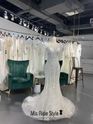 Classic Fit and Flare Summer Lace Wedding Dress