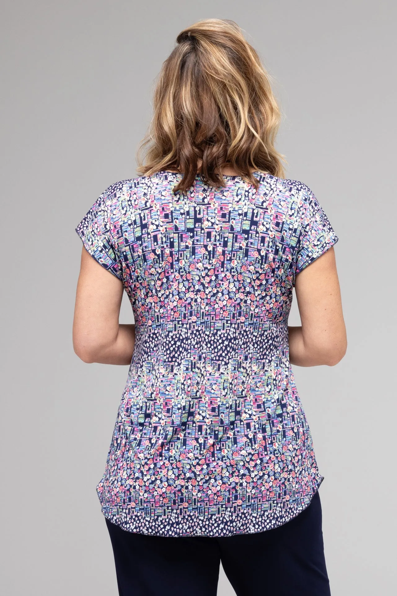 Pansey Print Short Sleeve Jersey Top