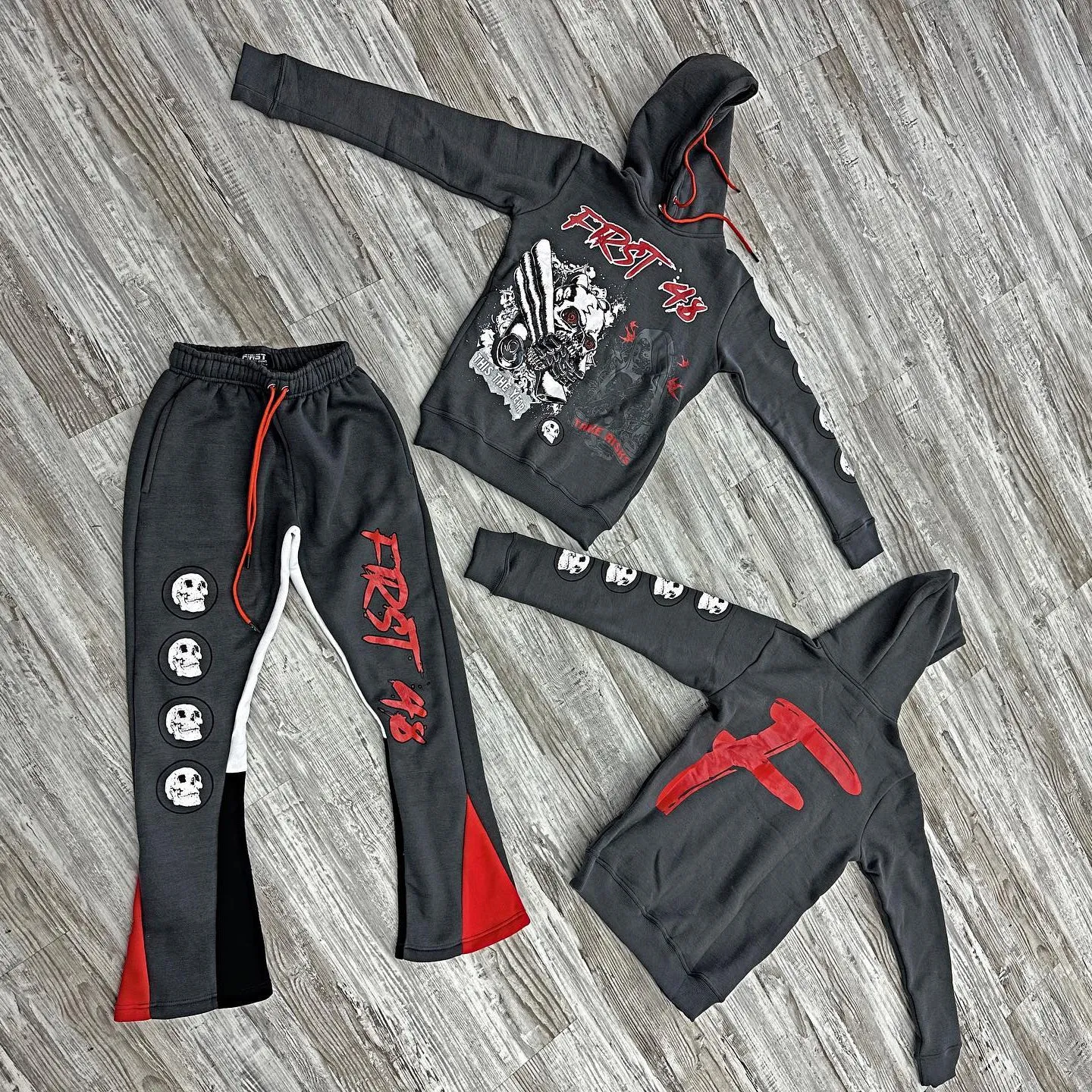Stylish Retro Skull Print Hoodie Contrast Color Flare Pants Set